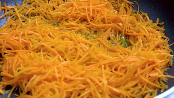 обжаривание моркови