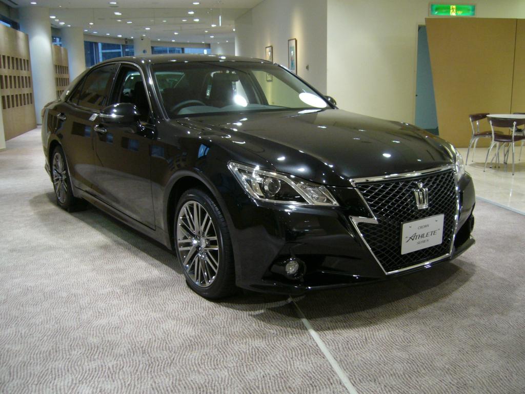 Crown Majesta S210