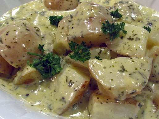 Картофель с чесноком